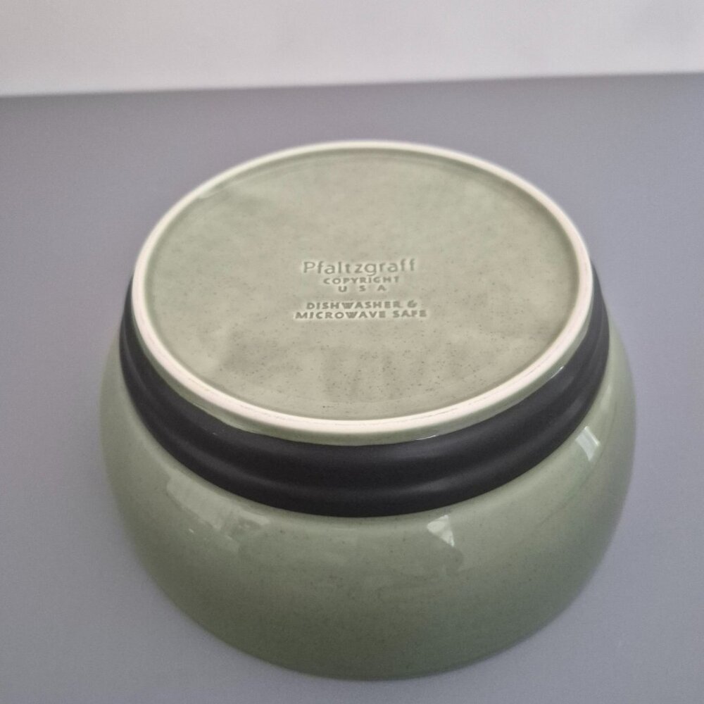Pfaltzgraff Sphere 2 Qt Casserole Bowl, Modern Charcoal Gray & Green, USA Made - Picture 4 of 7